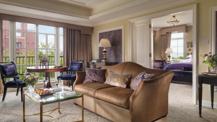 One bedroom suite balcony